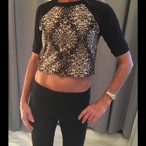 “Wren”Crop top -animal print